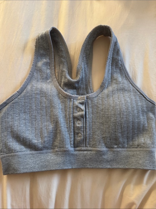 BCBG Other - BCBG Ribbed Heather Gray Snap-Front Sports Bralette